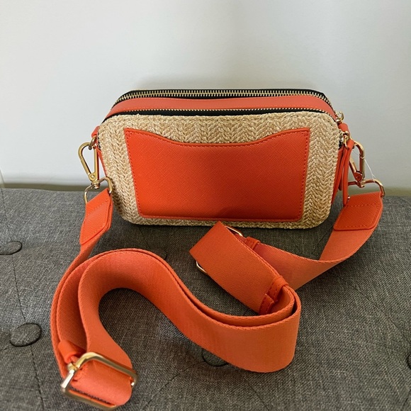 Helena Straw Crossbody Bag With Faux Leather Paneling - Picture 15 of 15